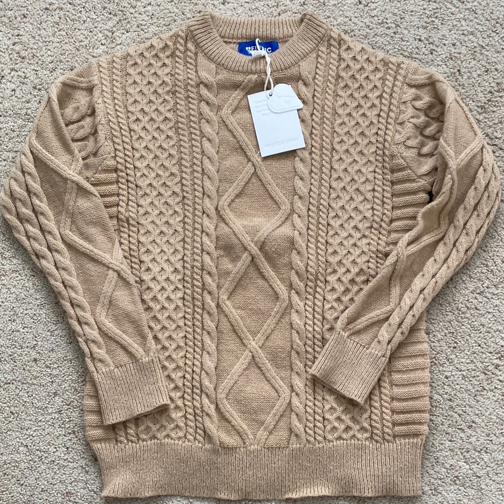 Aelfric Eden Tan Polyester Cable Knit Crewneck. Size L. NWT.